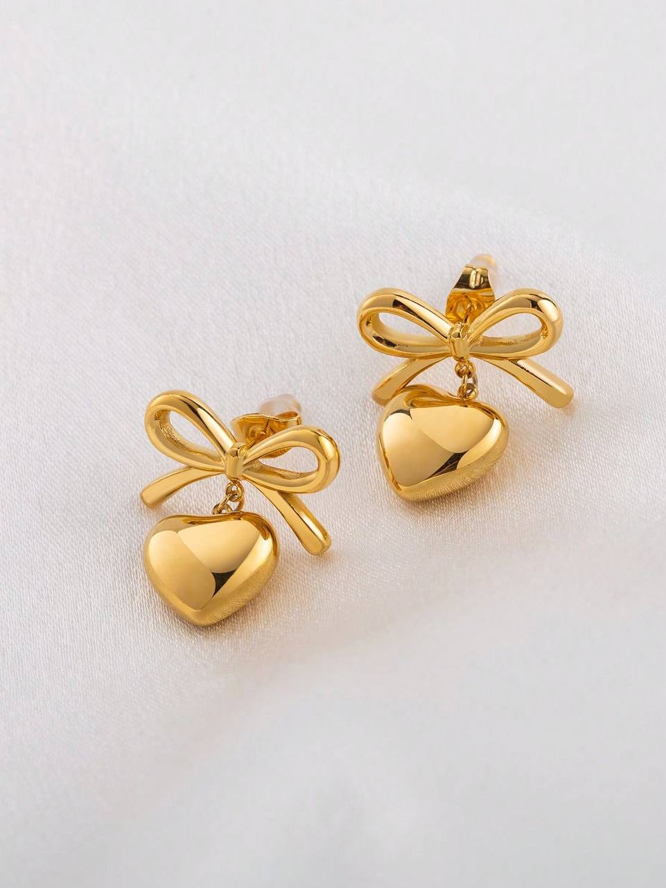 Iris Earrings | Gold