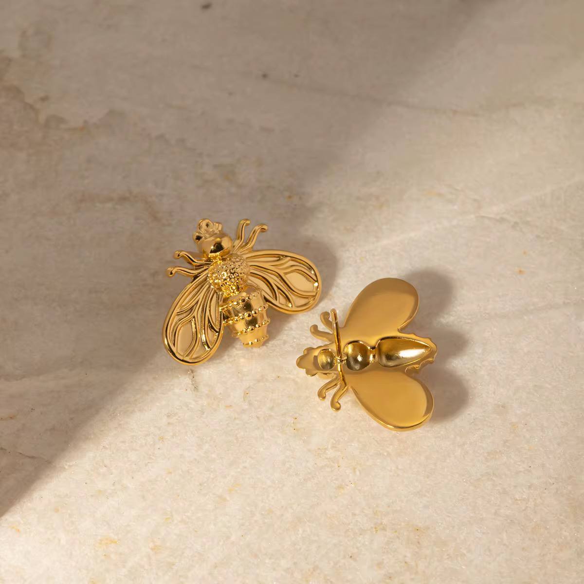 Nahla Earrings | Gold