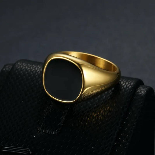 Axl Ring | Gold