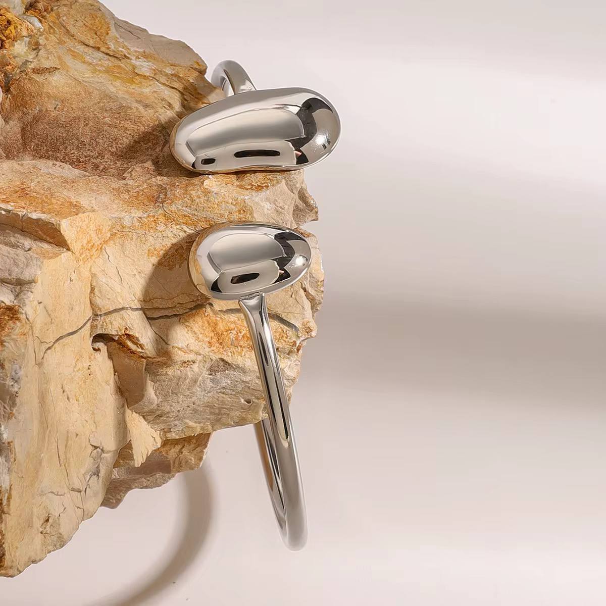 Hidi Bangle | Silver