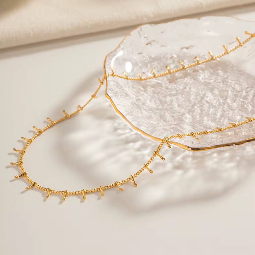 Lorin Necklace | Gold