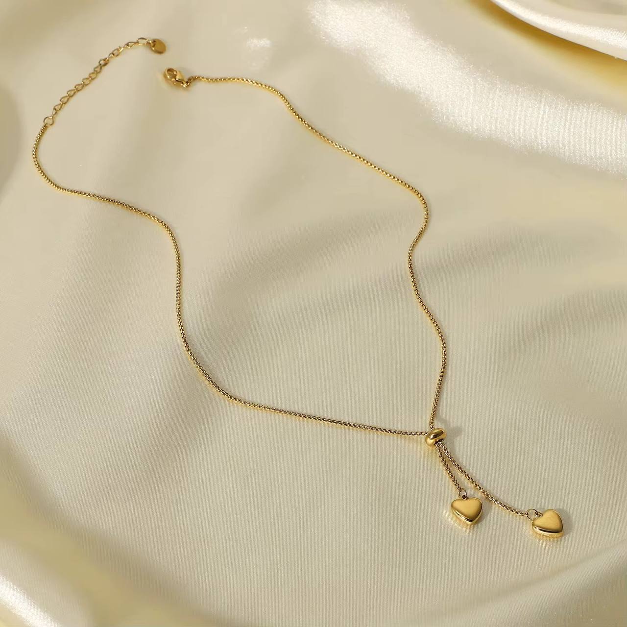 Mika Necklace | Gold