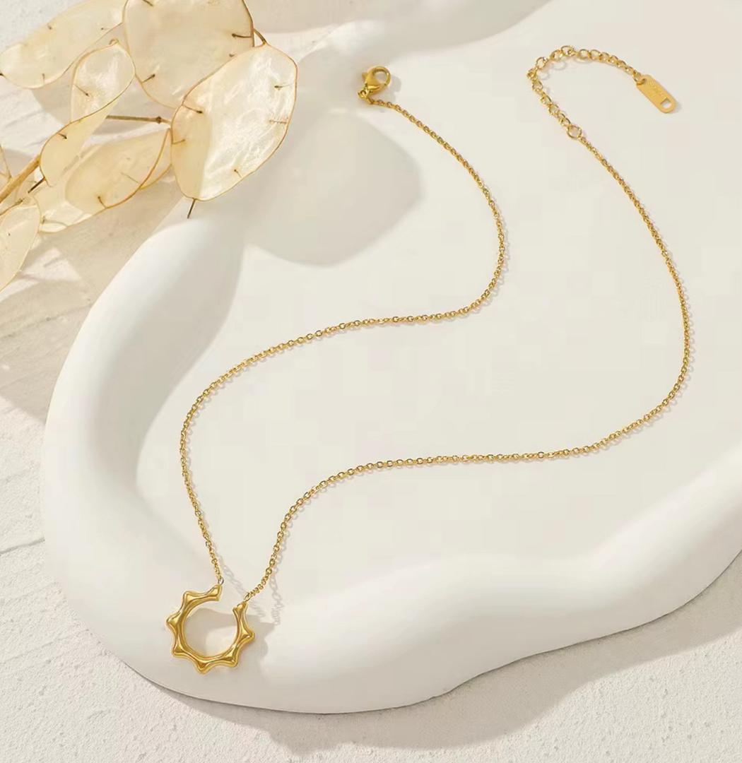 Adah Necklace | Gold