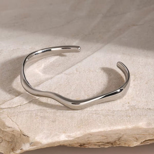 Nola Bangle Silver | Unisex